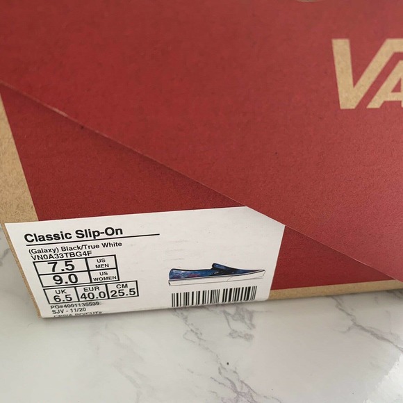 VANS Women’s NIB Classic Slip On Shoes Galaxy Blue - Picture 9 of 10